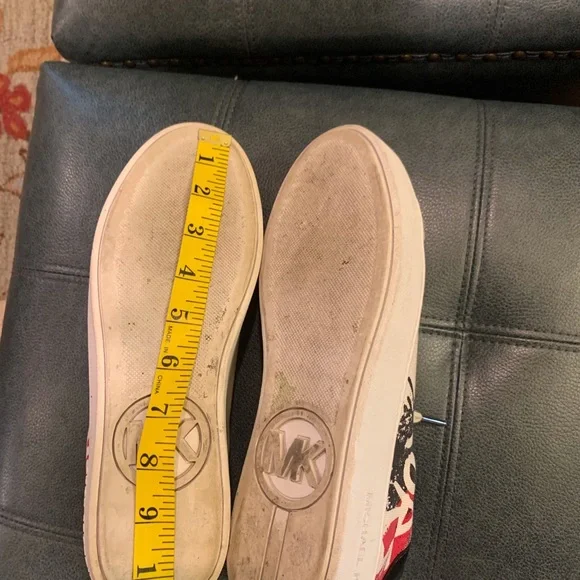 Michael Kors Sneakers - Picture 5 of 5